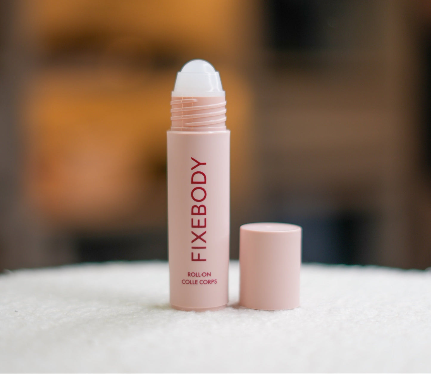 Roll-on colle pour vêtements